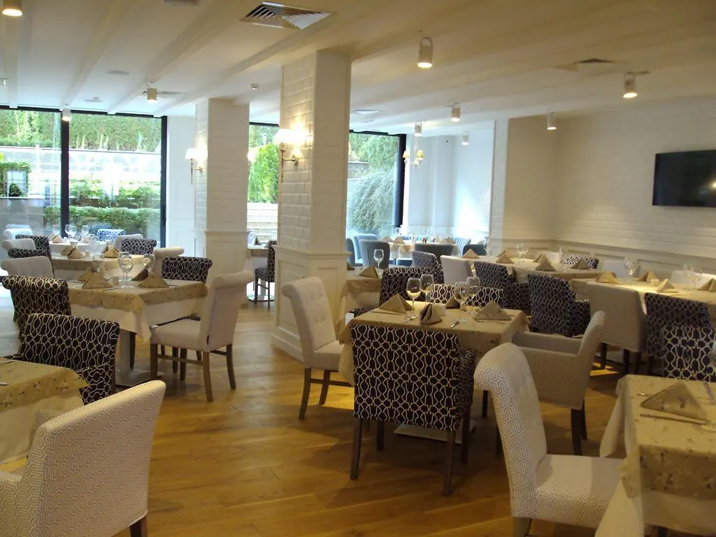 Best Western Plus Olives City Hotel - Free Pool & Parking София
