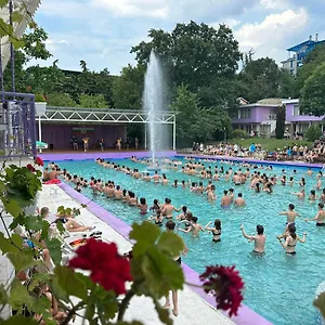 https://hotel-riva.goldensandshotels.net