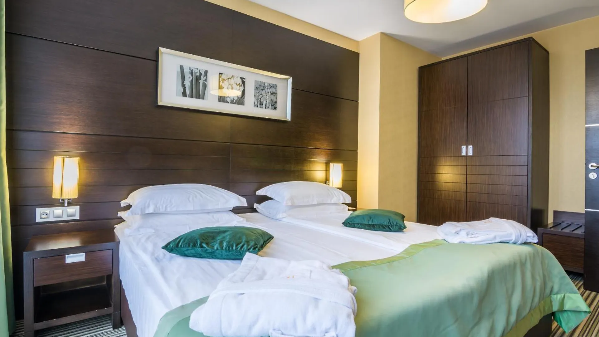 ****  Best Western Plus Olives City Hotel - Free Pool & Parking Sofía Bulgaria