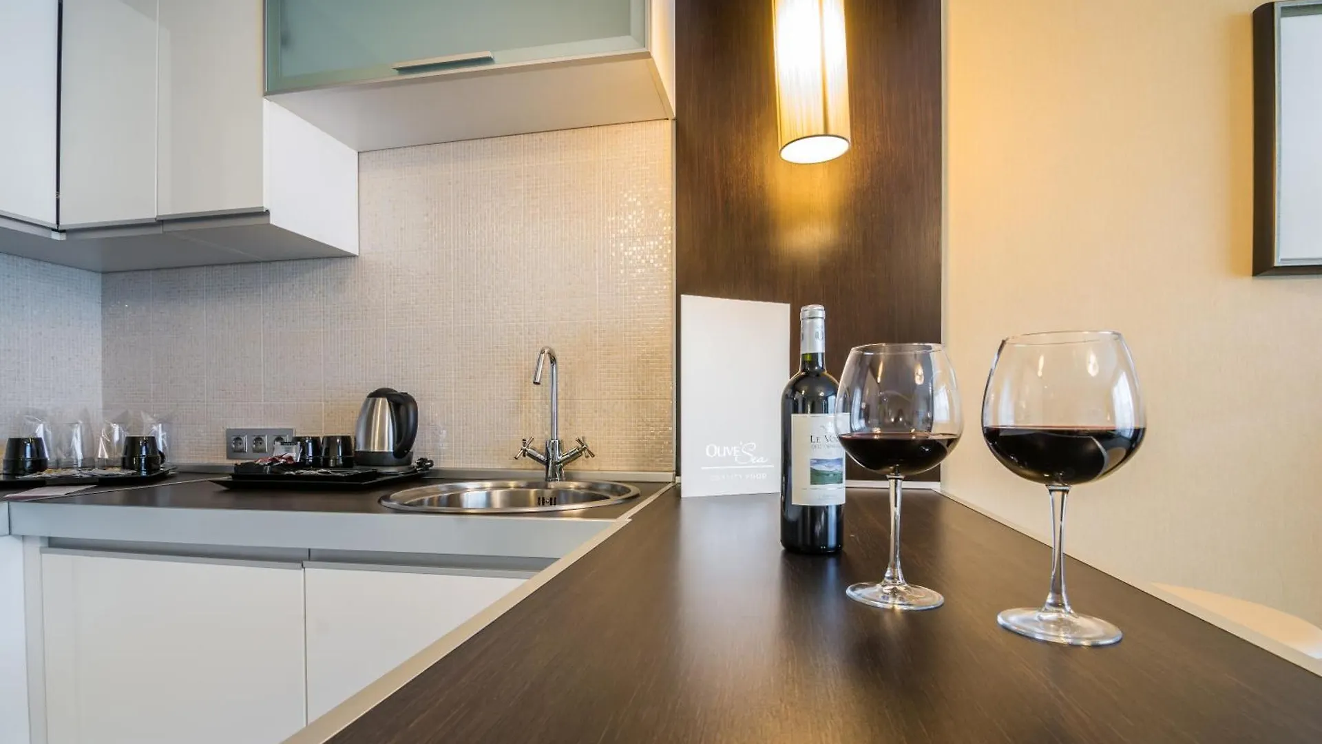 Best Western Plus Olives City Hotel - Free Pool & Parking Sofia
