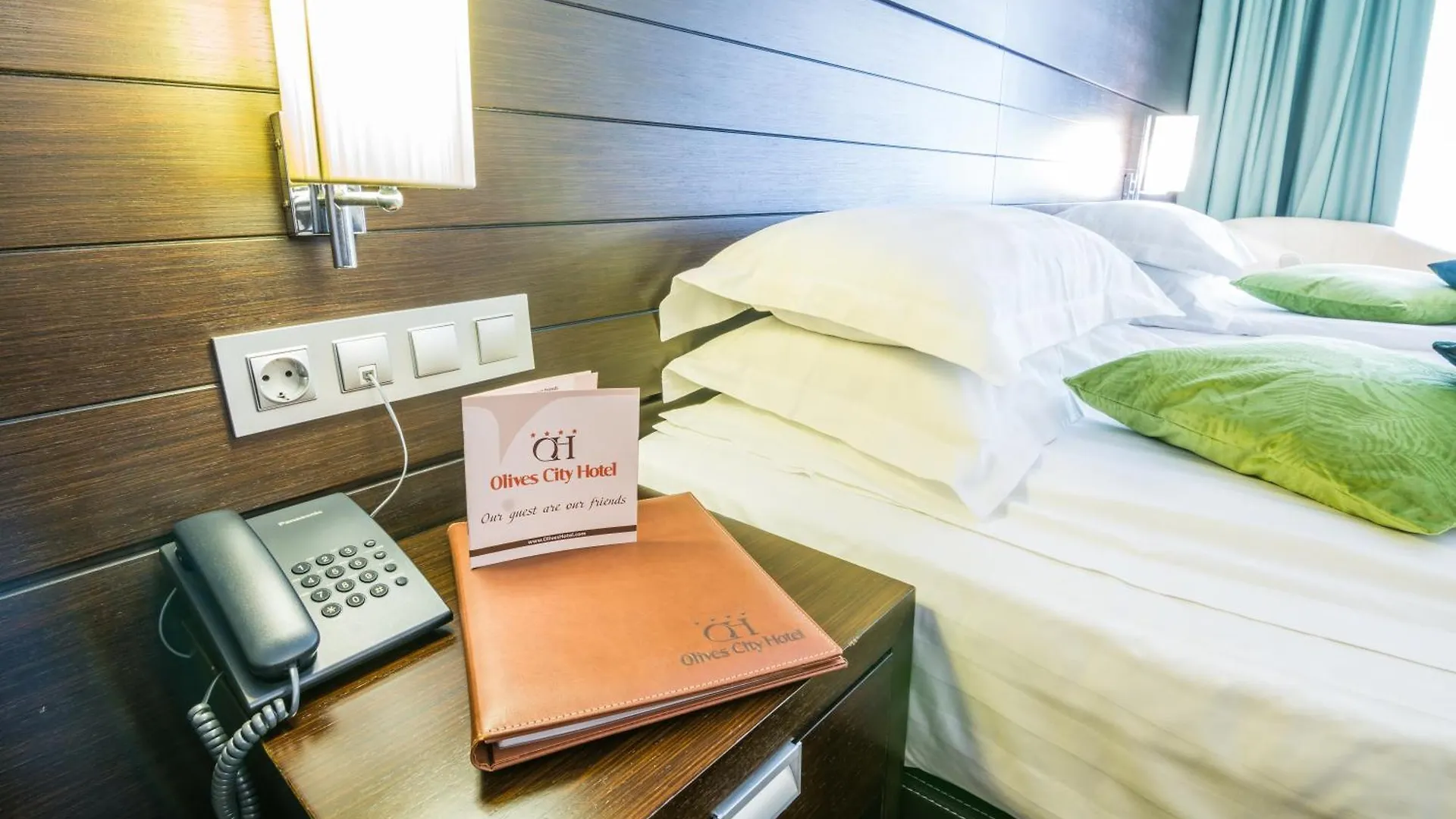 Best Western Plus Olives City Hotel - Free Pool & Parking Sofía 4*,  Bulgaria