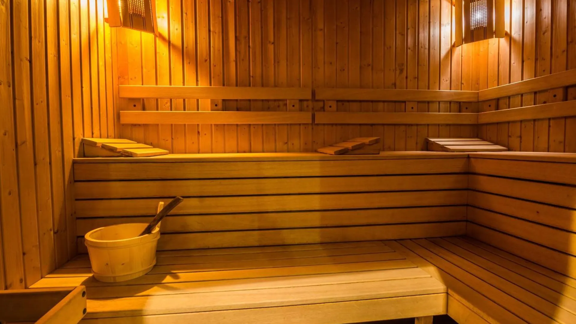 Best Western Plus Olives City Hotel - Free Pool & Parking Sofia