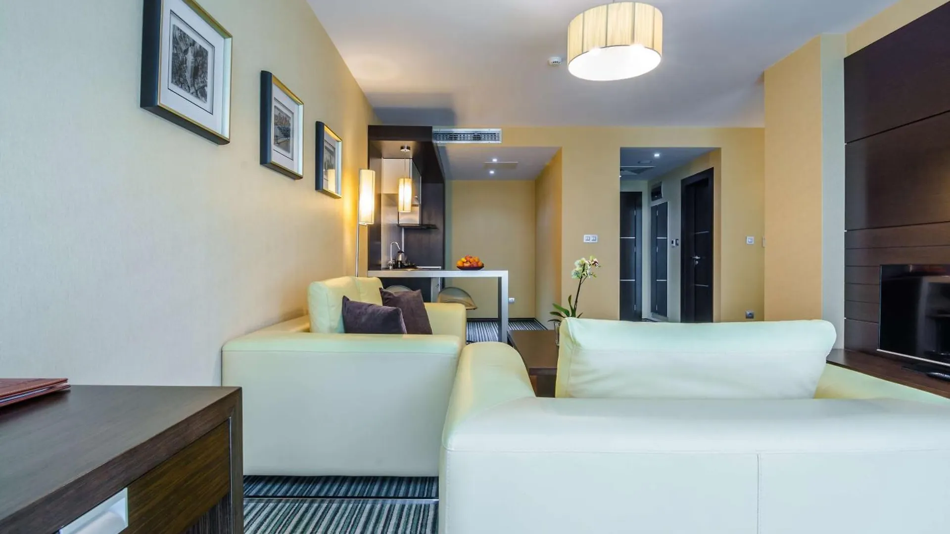 Best Western Plus Olives City Hotel - Free Pool & Parking Sofía 4*,  Bulgaria