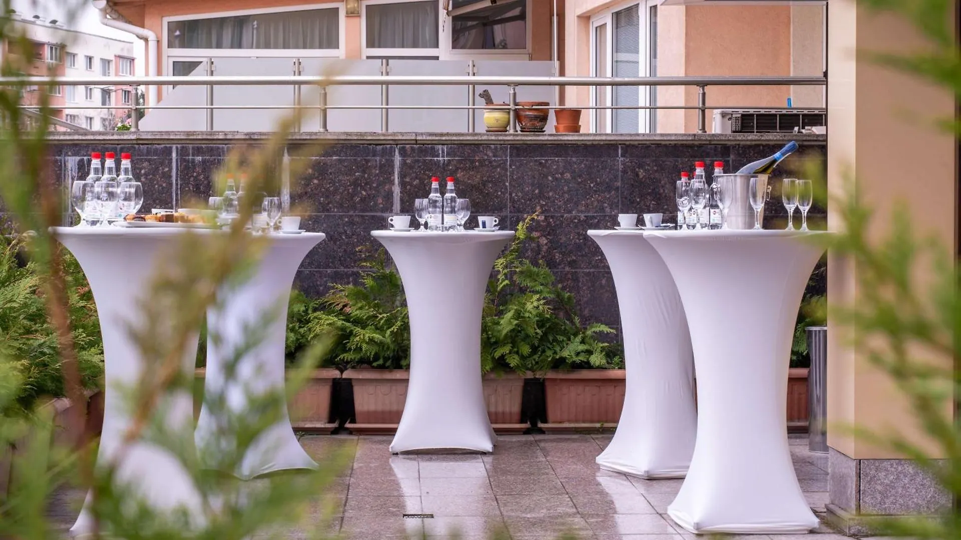 Best Western Plus Olives City Hotel - Free Pool & Parking Sofia