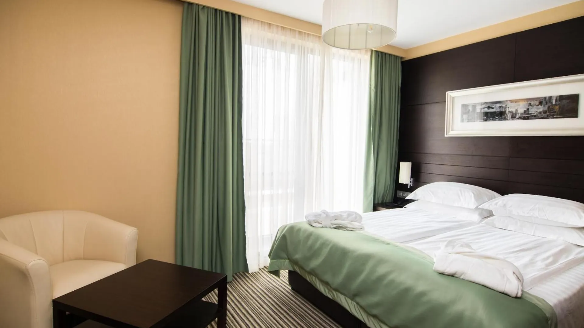 Best Western Plus Olives City Hotel - Free Pool & Parking Sofia